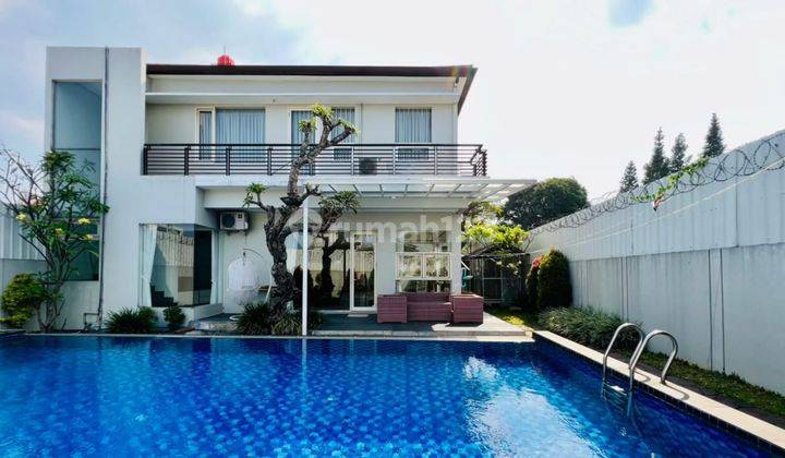 JUAL RUMAH LUX BERKOLAM RENANG SIAP HUNI SAYAP SUKAJADI 1