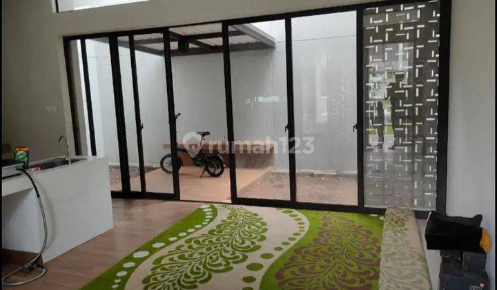 JUAL RUMAH SIAP HUNI TERAWAT NYAMAN SEJUK DI SUMARECON BDG  2