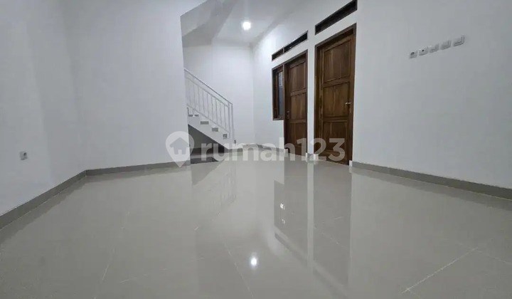 Rumah Bagus Siap Huni Di Jagakarsa 2