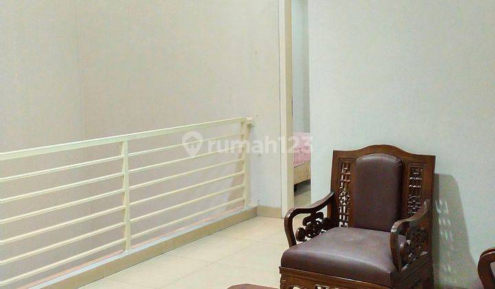 Rumah Minimalis di dekat Pakubuwono 16