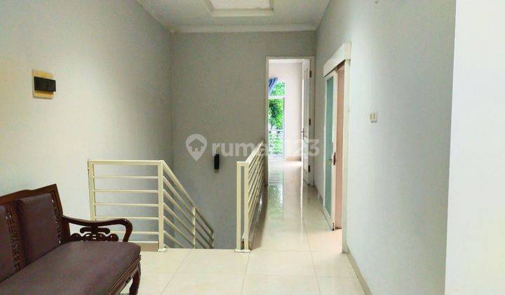 Rumah Minimalis di dekat Pakubuwono 17