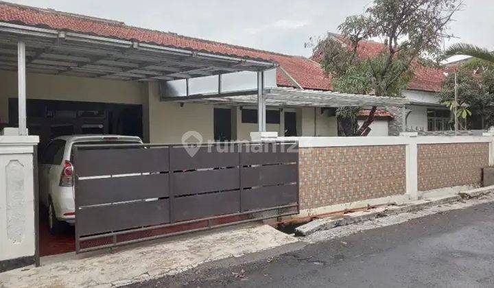 Disewakan Rumah Kantor Turangga Karawitan Martanegara Bandung 1