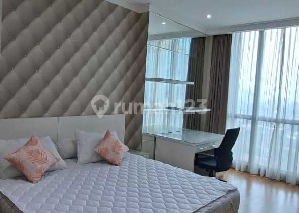 For Rent 2BR 94 m2 Unit at Residence 8 Senopati