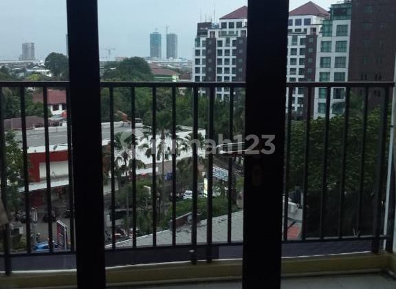 Disewakan Good Unit 2 Bedroom di Hamptons Park Apartment 8