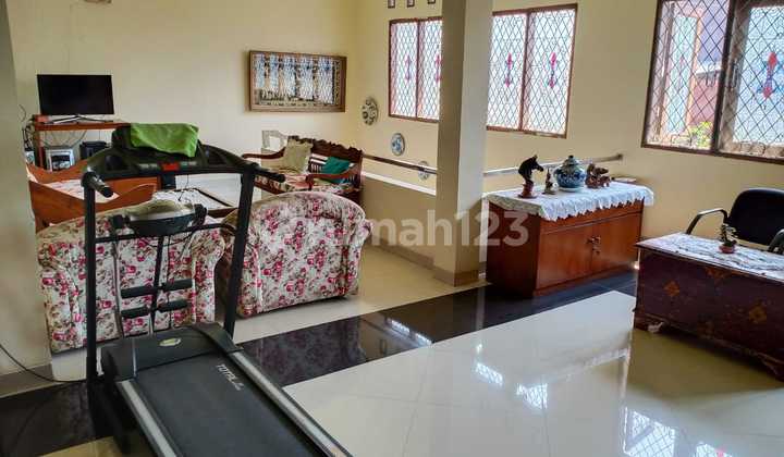 Dijual Cepat Rumah Tinggal Nyaman di Ciracas, Jakarta Timur 2