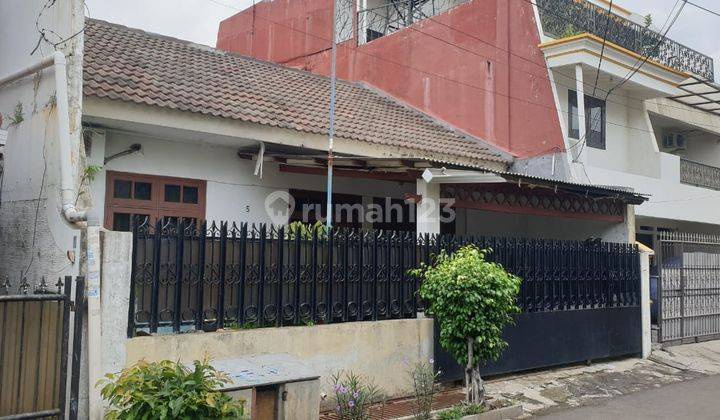 Dijual Rumah 2 Lantai di Rawamangun, Jakarta Timur 1