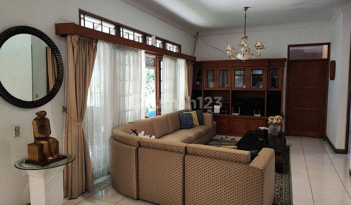 Dijual Cepat! Rumah Sejuk Terawat di Dago, Bandung 1