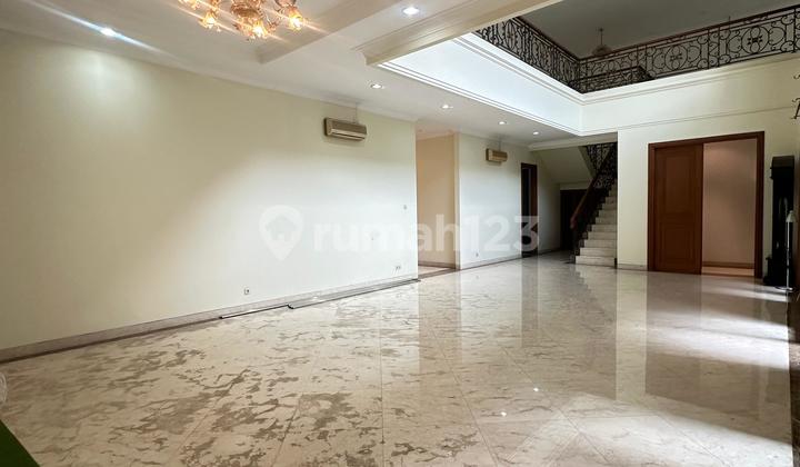 Dijual Rumah di Jl. Wijaya, Jakarta Selatan 2