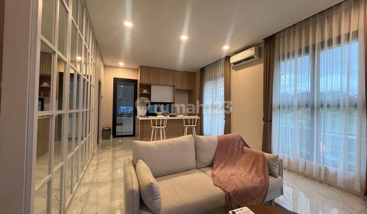 Dijual Rumah 2 Lantai di Bella Casa Depok 2