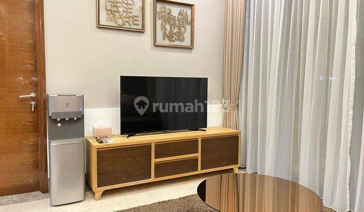 Disewakan Unit 1 Bedroom Good Furnished di District 8 Senopati 2