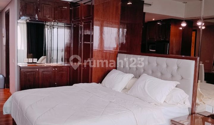 For Rent Studio Unit at Kemang Village Residence For Rent Studio Unit at Kemang Village Residence