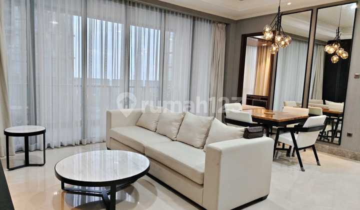 Disewakan District 8 2Br 153 M2 High Floor Floor