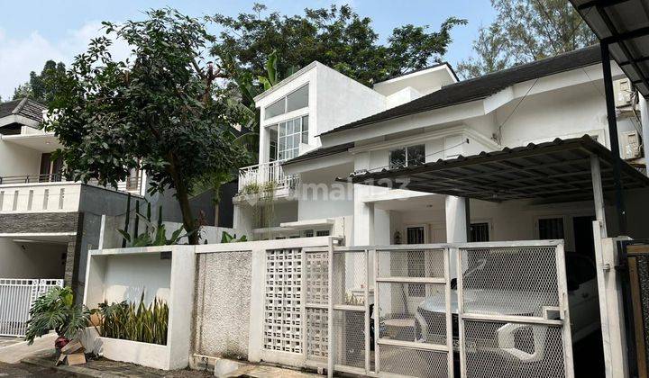 Jual Rumah Cantik Minimalis Modern di Griya Loka Bsd Hadap Utara 1