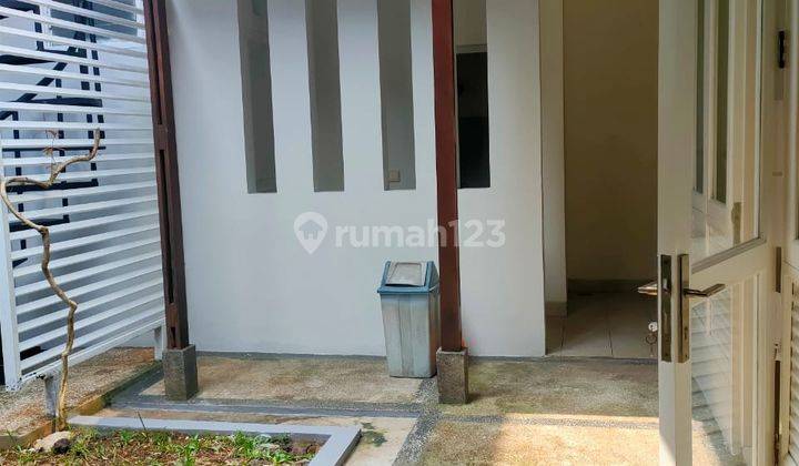 Jual Rumah Rapih Siap Huni di The Green Bsd Semi Furnished .lny 2