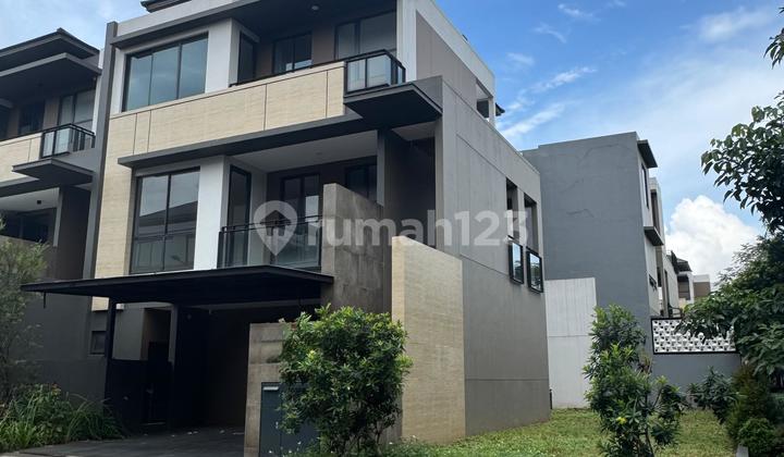 rumah mewah, siap huni, baru belum pernah dihuni di ZORA KIYOMI 2