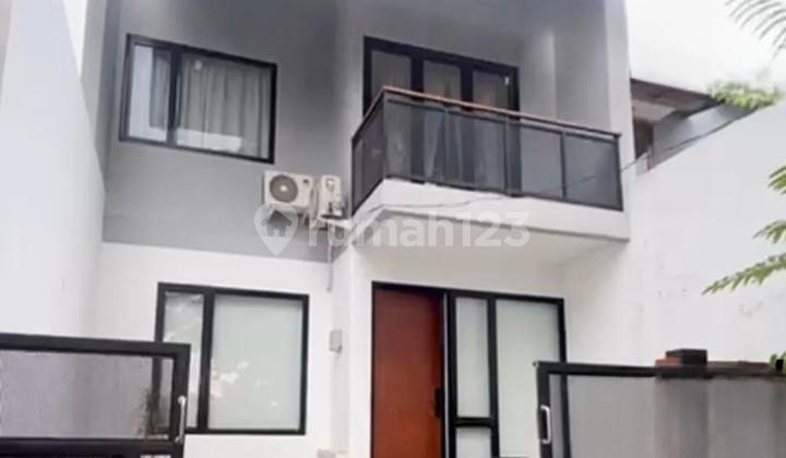 FOR SALE KENCANA LOKA BSD HOUSE MODERN LIVING GOOD LOCATION