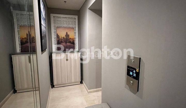 ONE GALAXY RESLDENCE, TOWER ELLITZ, LANTAI 31, 2 PRIVATE LIFT 2