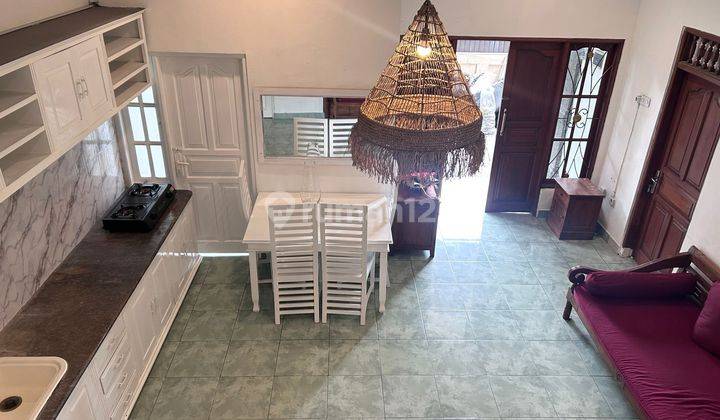 RUMAH TINGGAL SEMI FURNISHED DI KESAMBI KEROBOKAN DEKAT CANGGU BALI 1