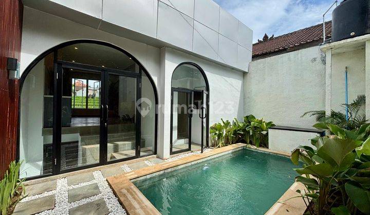 Minimalist Villa With Rice Field View At Dalung Canggu Padonan 1