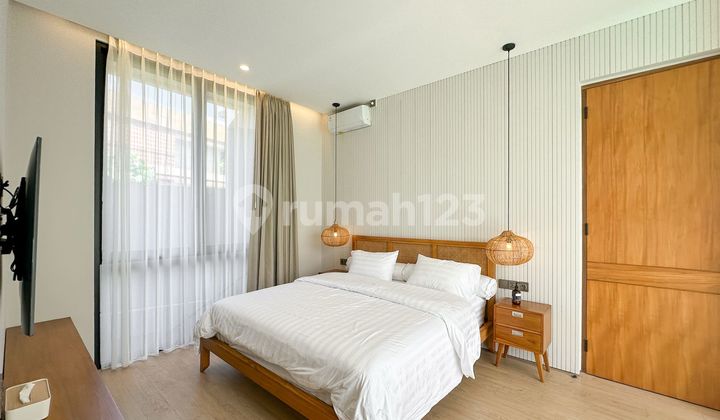 LUXURY MODERN 3BR VILLA NEAR CEMAGI BEACH BALI