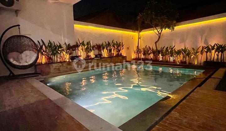 VILLA 3BR WITH MODERN STYLE FURNISHED LOCATED AT KEROBOKAN BALI