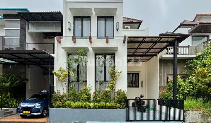 MODERN NEWLY RENOVATED VILLA LOCATED IN KEROBOKAN NEAR CANGGU AND SEMINYAK, BALI