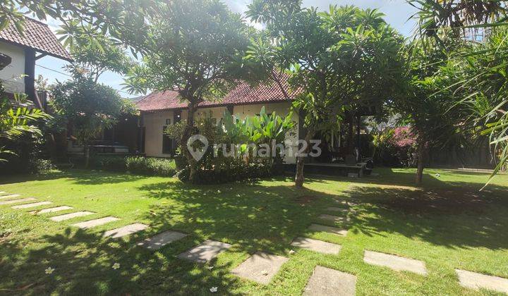 Villa 4 BR With Garden Close To Sanur Beach Bali 2