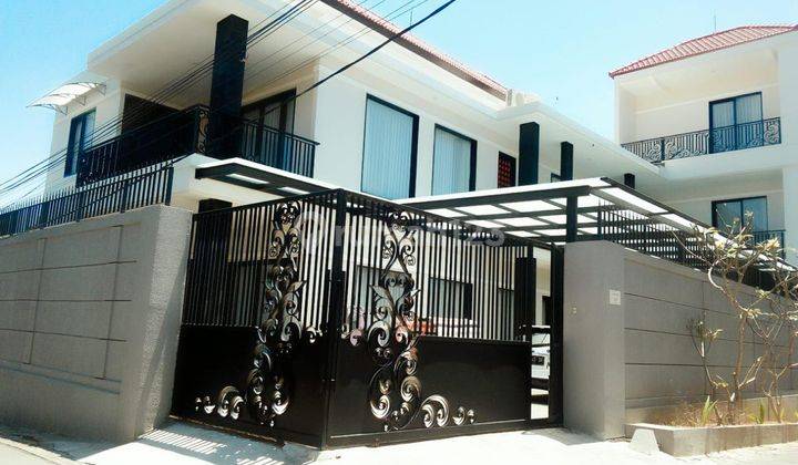 Modern House Furnished In Complex Area Puri Gading Jimbaran Bali 1