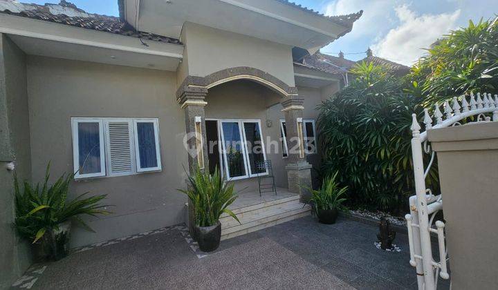 Strategic 1lt house in Kerobokan area near Seminyak Canggu Bali 1