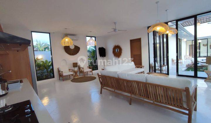 Modern 5br Villa In Premium Area Bumbak Umalas Near Seminyak Bali 2