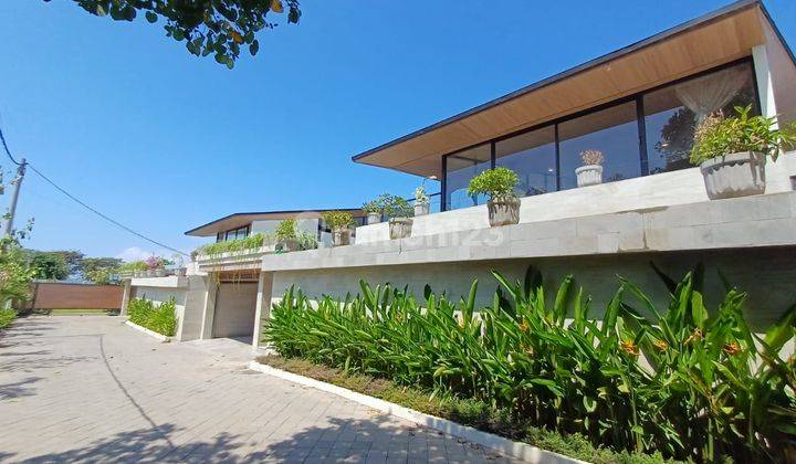 Luxury villa with ocean and sunrise view at sanur denpasar bali 1