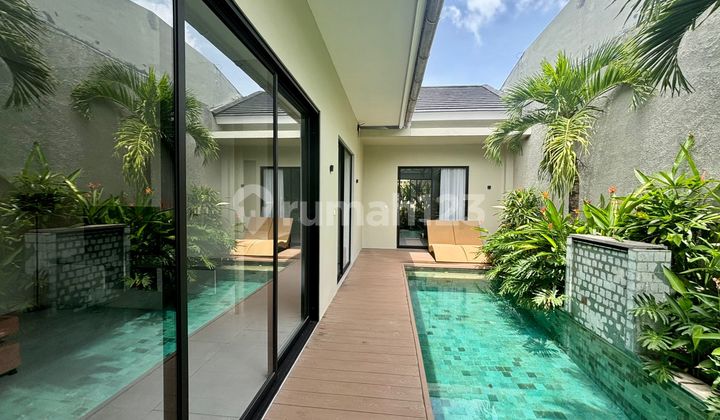 Modern 1 Level In 2 Bedroom Villa Located Beachside Of Seseh Beach Canggu Bali