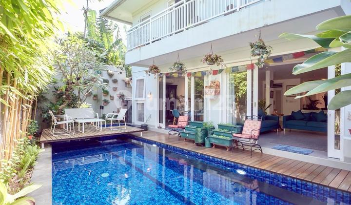 LEASEHOLD 43 YEARS BEACHSIDE VILLA 5BR AT MERTASARI BEACH SANUR BALI