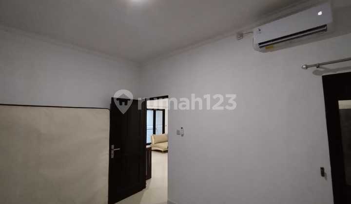 Modern 2-Storey Residential House Ready to Occupy, Strategically Located in the City Center of Renon Denpasar Bali 2