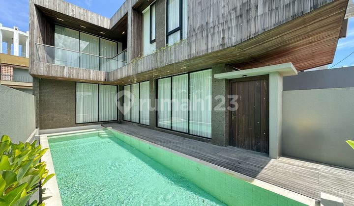LUXURY MODERN 3BR VILLA NEAR CEMAGI BEACH BALI