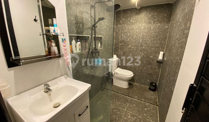 RUMAH TINGGAL 2LT MINIMALIST DI CANGGU KEROBOKAN BALI 2