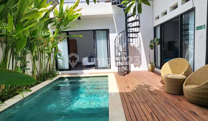Cantik Vila 2 Kamar Tidur Gaya Modern Dengan Rooftop Di Nusa Dua Bali