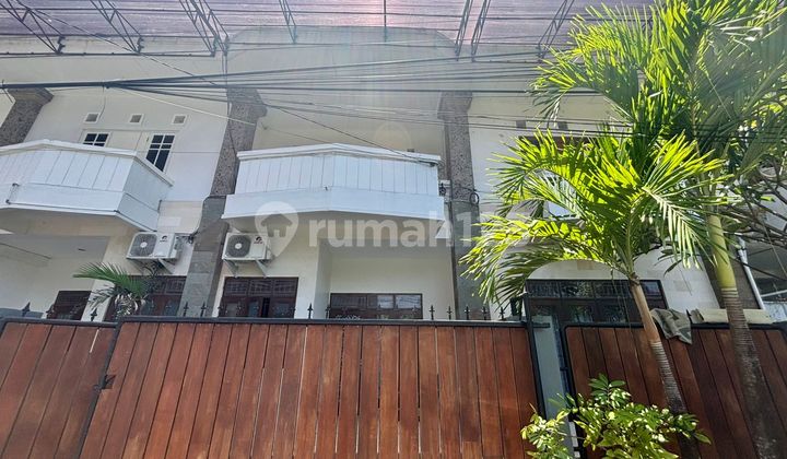 Minimalist House At Residence Area Imam Bonjol Denpasar Near Sunset Road Seminyak Bali