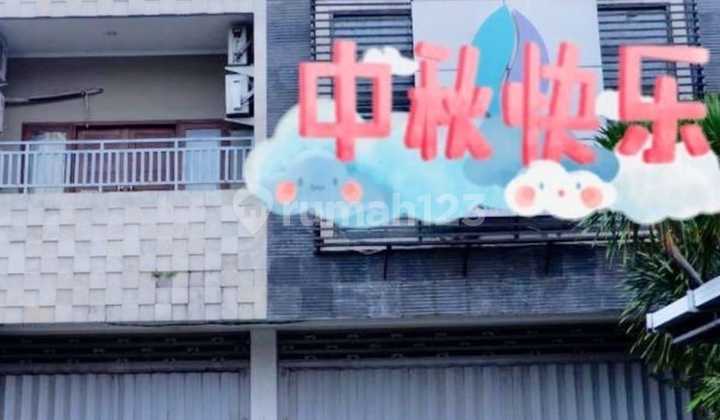 BANGUNAN 2 UNIT RUKO DI LOKASI PREMIUM JALAN UTAMA TEUKU UMAR DENPASAR BARAT BALI