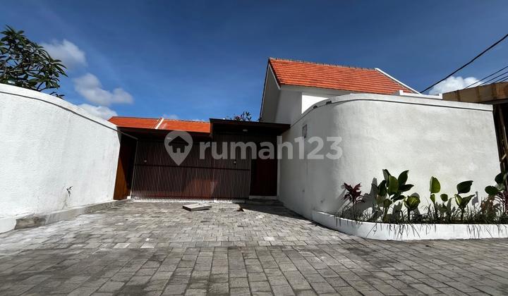 LEASEHOLD 30 YEARS NEW 2BR VILLA IN SEDAP MALAM SANUR BALI