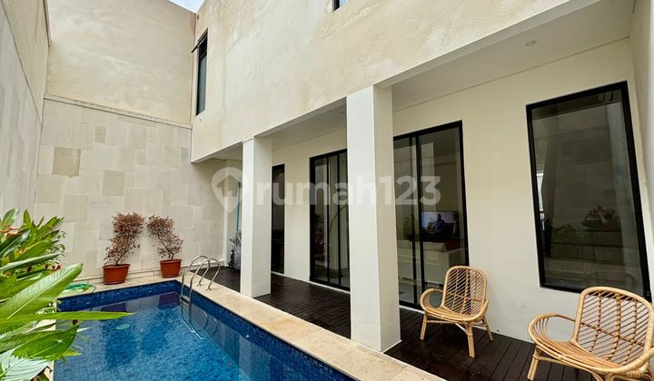 NEW RENOVATED 3BR VILLA WITH MODERN STYLE IN RESIDENCE AREA OF KEROBOKAN NEAR UMALAS BALI NEW RENOVATED 3BR VILLA WITH MODERN STYLE IN RESIDENCE AREA OF KEROBOKAN NEAR UMALAS BALI