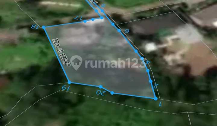 BONUS LAND WITH BUILDING AT GOOD PRICE AND PRIME LOCATION IN PADONAN CANGGU BALI BONUS LAND WITH BUILDING AT GOOD PRICE AND PRIME LOCATION IN PADONAN CANGGU BALI