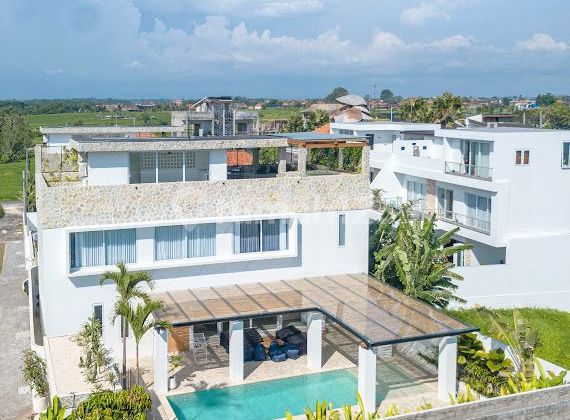 LEASEHOLD 24YR LUXURY 4BR VILLA WITH OCEAN AND RICEFIELD VIEW AT CEMAGI BEACH BALI