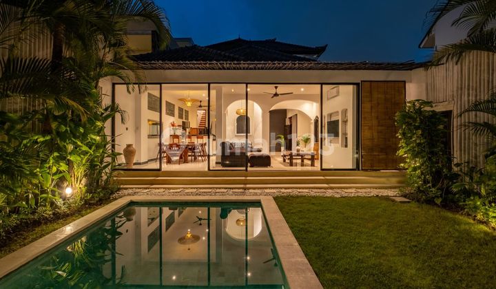 Leasehold 30Years Villa 3Br With Modern Style In Complex Area Petitenget Seminyak Bali