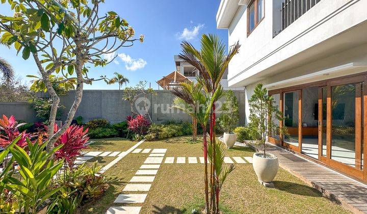 Modern 3 Bedrooms Villa With Ocean Viewat Pecatu Jimbaran Bali 2