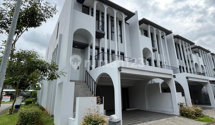 Sell House in Aether Greenwich Park Cluster, BSD City Serpong 2