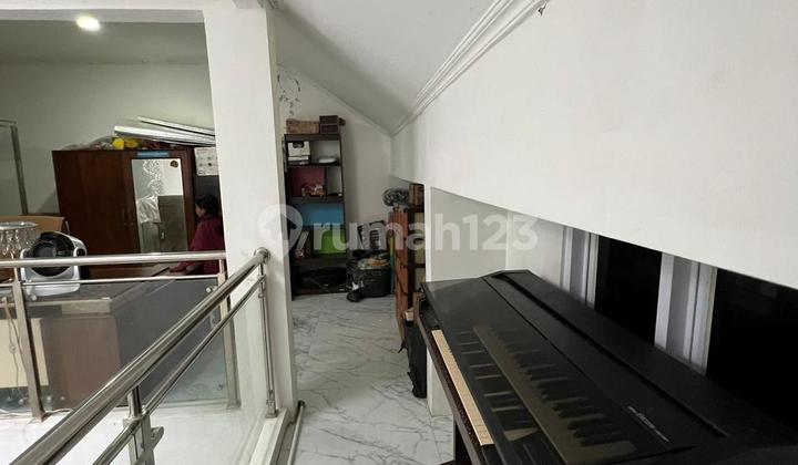 Dijual Rumah Semi Furnish di Villa Jombang Baru Ciputat 2