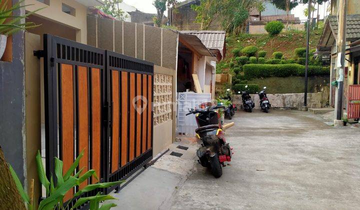 Rumah 1 Lantai SHM, Minimalis Modern Ada di Perum Villa Pamulang, 2