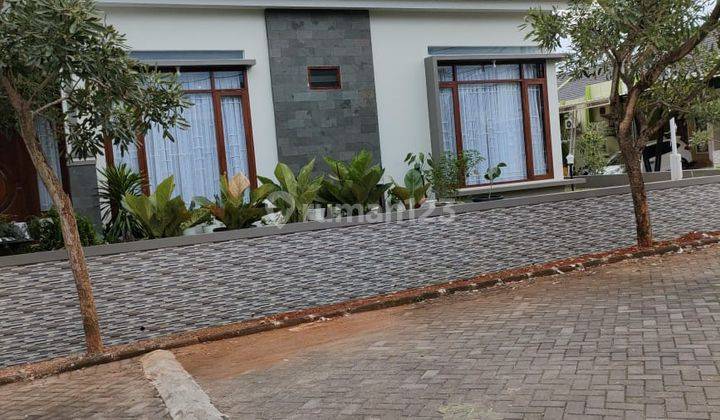 Siap Huni Rumah 2 Lantai, SHM Bojongsari Sawangan Depok.  2