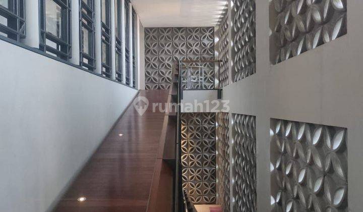 Rumah Mewah Full Furnished di Kupang Indah Sudah Shm Siap Huni 2